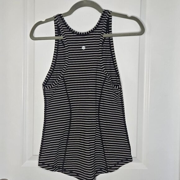 Lululemon Think Fast Tank - 4 Parallel Stripe Black White - Picture 4 of 5